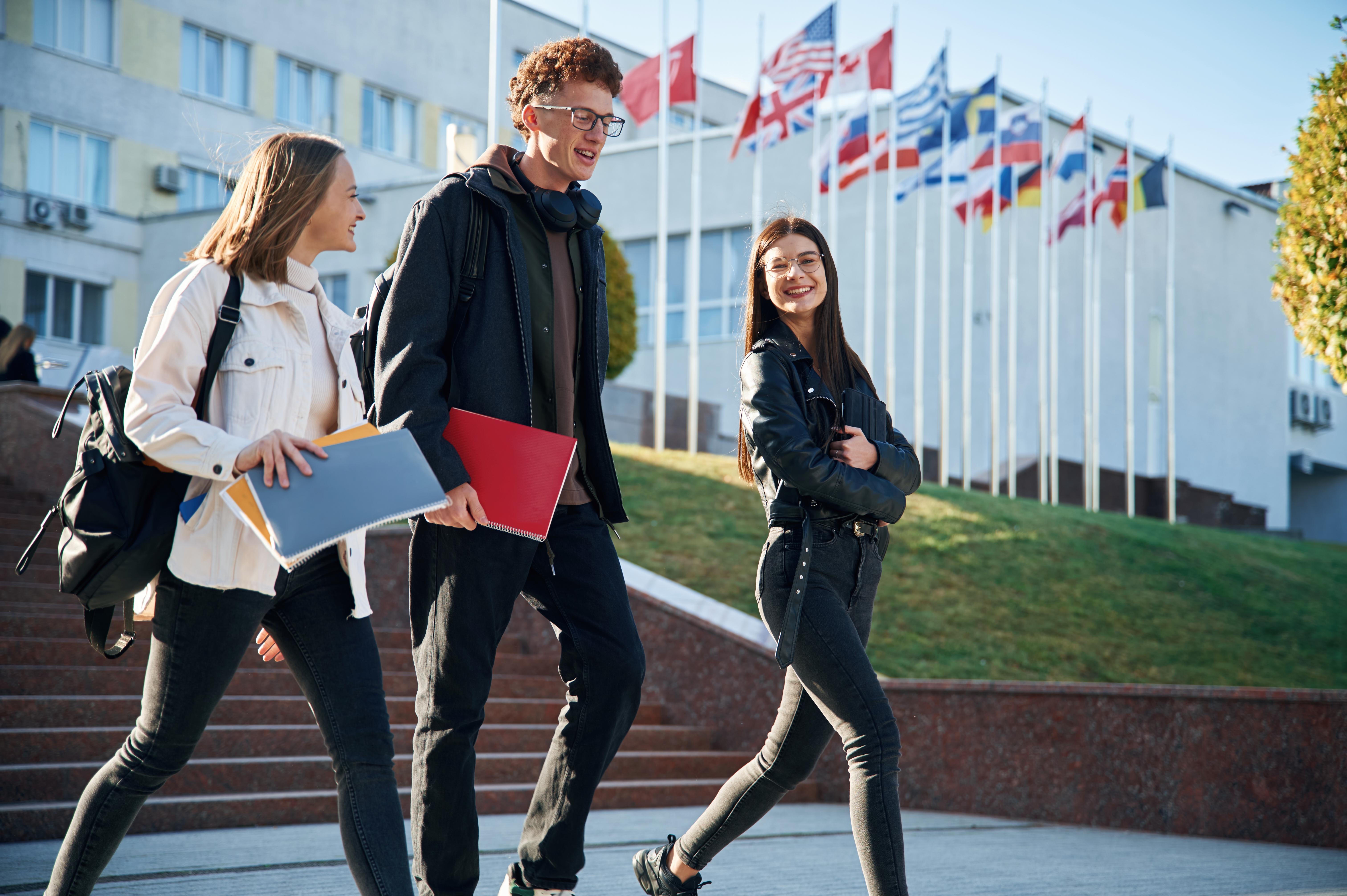 Bachelor Degree in Europe | Oceanic Consultants